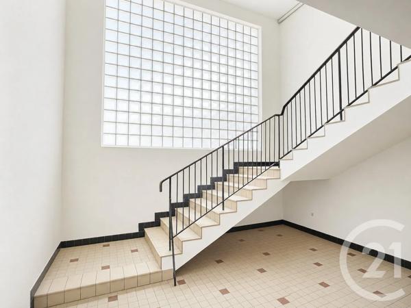Immeuble à vendre  492,70 m 2   HAUBOURDIN  - 59