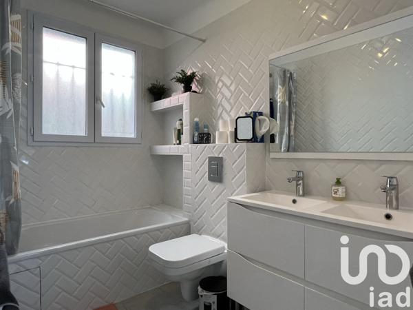 Maison à vendre 6 pièces 157 m² Saint-Leu-la-Forêt