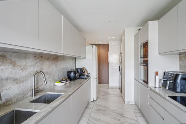 Vente Appartement de luxe Neuilly-sur-Seine 5 Pièces 163 m²