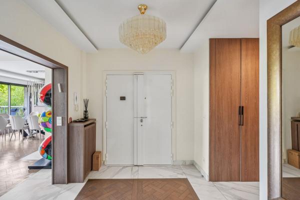Vente Appartement de luxe Neuilly-sur-Seine 5 Pièces 163 m²