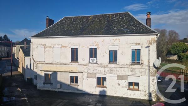 Immeuble à vendre  252 m 2   GUISE  - 02