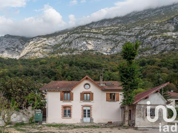 Maison à vendre 4 pièces 110 m² Saint-Égrève