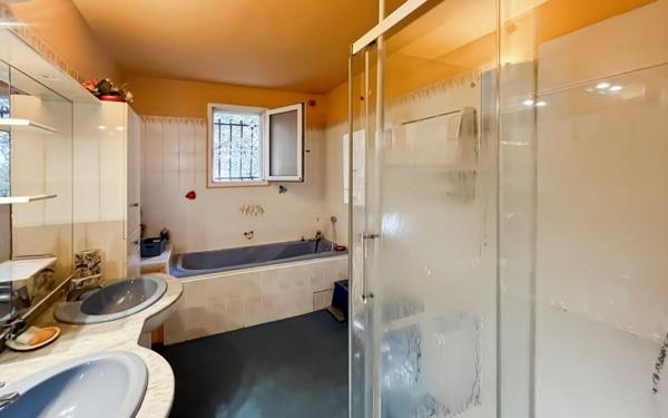 Maison à vendre    4 pièces • 130 m2 Agde