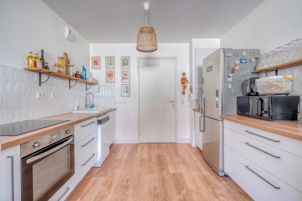 Bègles (33130) Appartement T2 de 49m2 avec balcon et parking