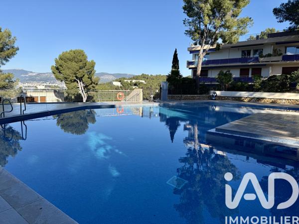 Appartement à vendre 3 pièces 73 m² Saint-Mandrier-sur-Mer