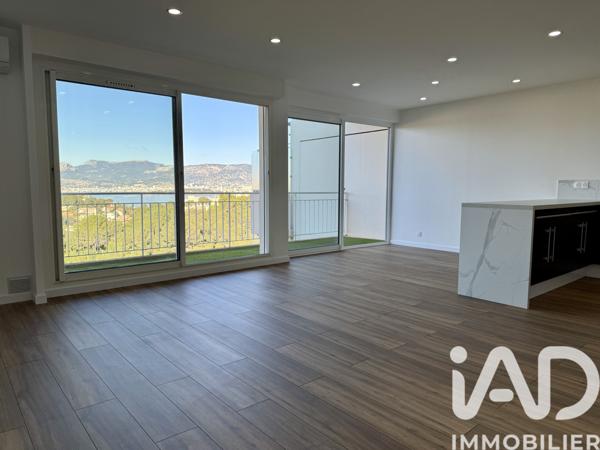 Appartement à vendre 3 pièces 73 m² Saint-Mandrier-sur-Mer