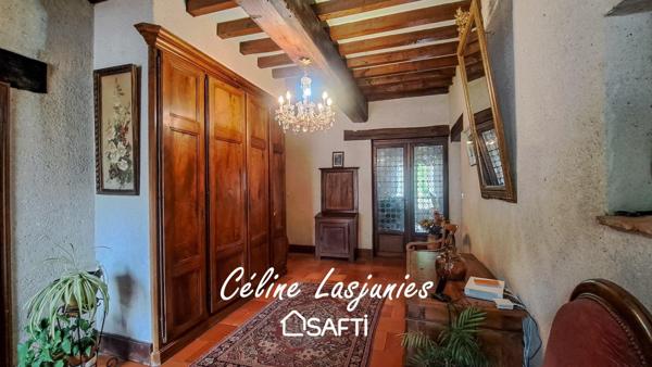 Charmante maison en pierre dans un environnement calme