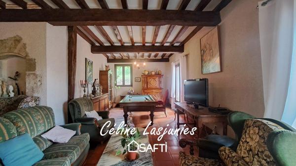 Charmante maison en pierre dans un environnement calme