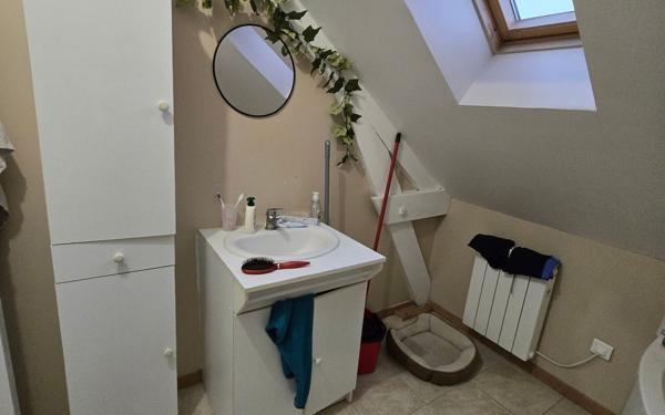 Appartement à vendre    2 pièces • 44 m2 Beauchamps