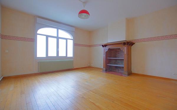 Maison à vendre    6 pièces •  Chaulnes