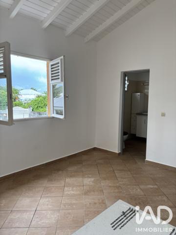 Location maison 4 pièces 130 m² Le Moule