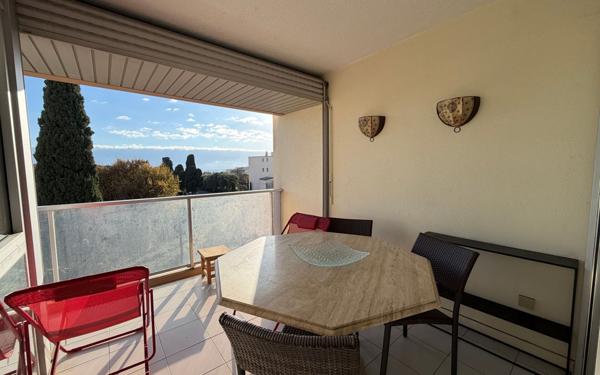 Appartement à louer    3 pièces • 72,12 m2 Antibes
