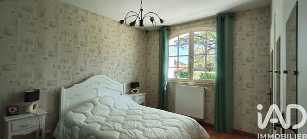 Maison à vendre 8 pièces 217 m² Château-Larcher