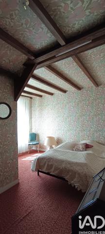 Maison à vendre 8 pièces 217 m² Château-Larcher