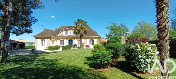 Maison à vendre 8 pièces 217 m² Château-Larcher