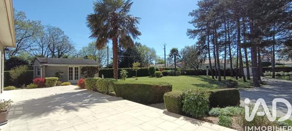 Maison à vendre 8 pièces 217 m² Château-Larcher