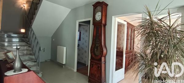 Maison à vendre 8 pièces 217 m² Château-Larcher