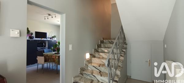 Maison à vendre 8 pièces 217 m² Château-Larcher