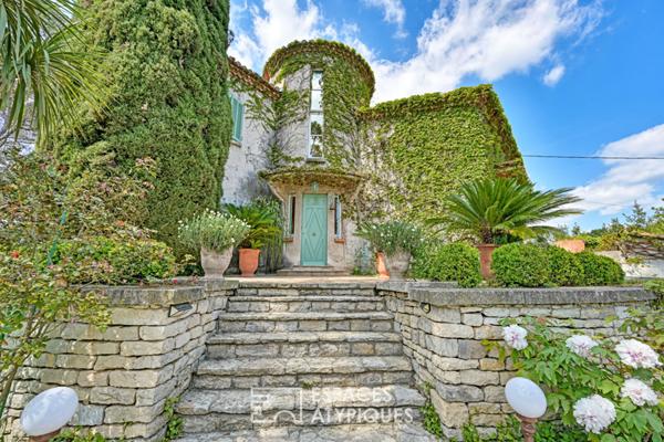 Propriété de charme dans un écrin de verdure