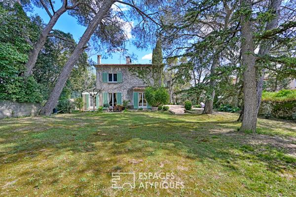 Propriété de charme dans un écrin de verdure