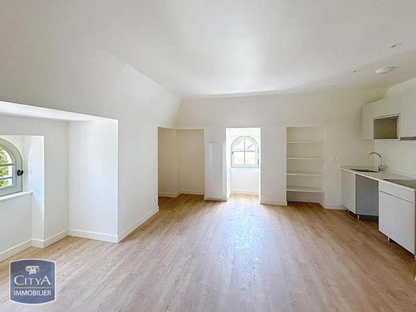 Appartement à louer 3 pièces 71.71m²