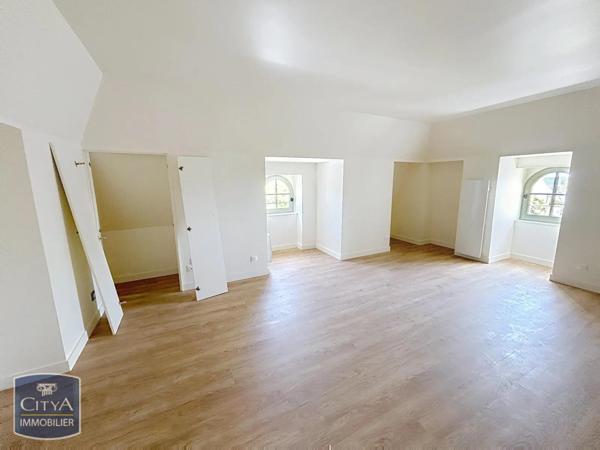 Appartement à louer 3 pièces 71.71m²
