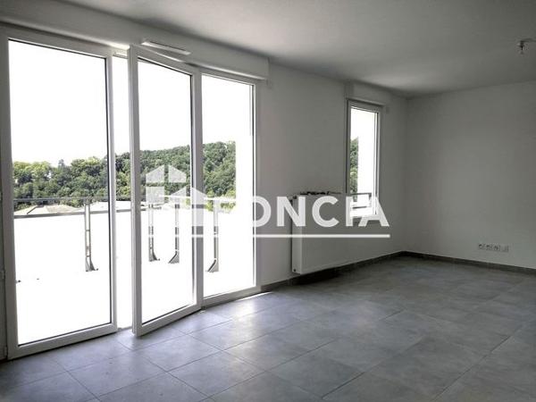 Location Appartement 3 pièces 65.4 m² - 12 RUE OLYMPE DE GOUGE - BAT D Eybens 38320