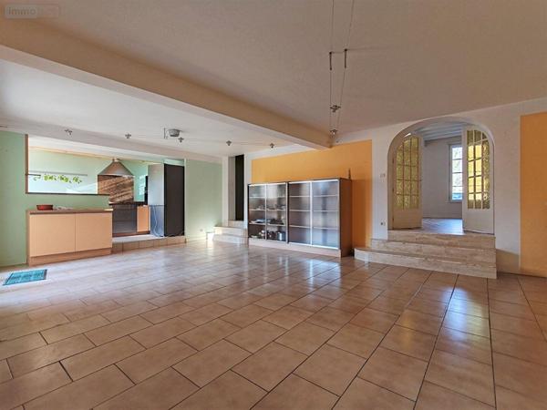 Maison à vendre à Doué-en-Anjou dans le Maine-et-Loire (49700), ref :   
DOUE LA FONTAINE