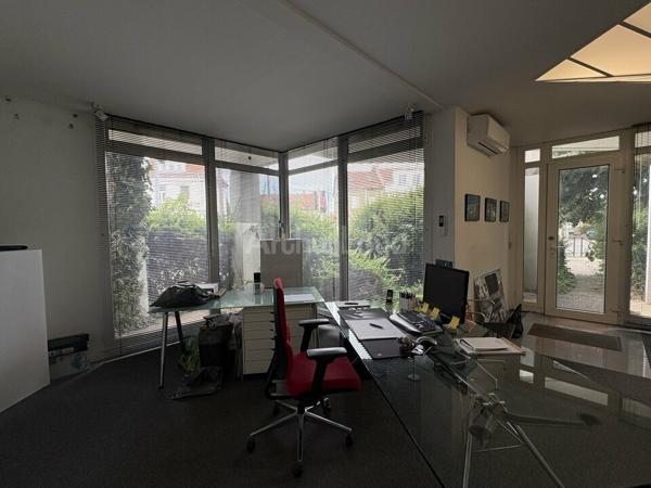 BUREAUX à LOUER de 42 m²