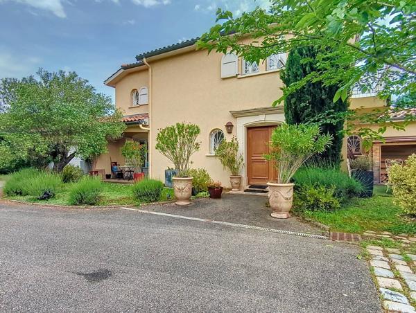 Villa dans propriété de 4000m2 d'exception