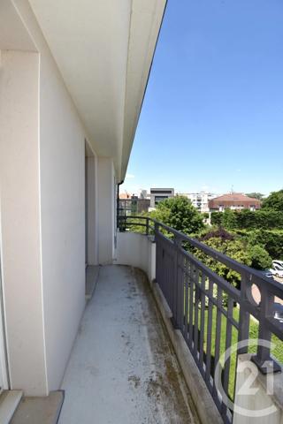 Appartement F4 à vendre  4 pièces - 87 m 2   THIONVILLE  - 57