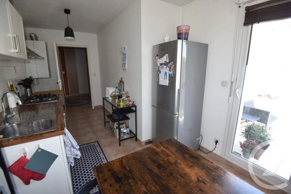 Appartement F4 à vendre  4 pièces - 87 m 2   THIONVILLE  - 57