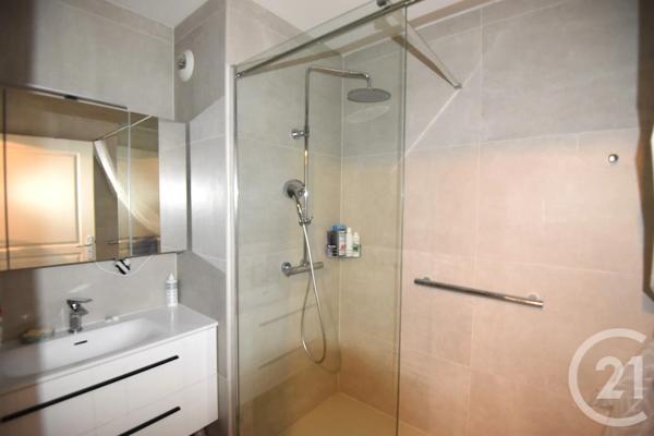 Appartement F4 à vendre  4 pièces - 87 m 2   THIONVILLE  - 57