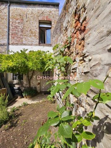 Maison à vendre 7 pièces de 136 m²