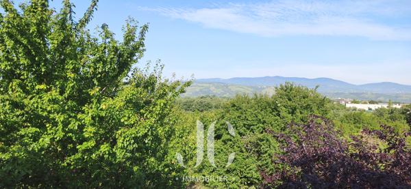 Maison avec vue sur les vignes et le Pilat