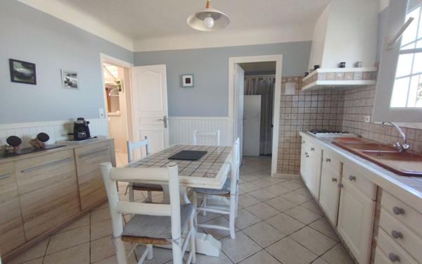 Maison à vendre    4 pièces • 157 m2 Mouguerre