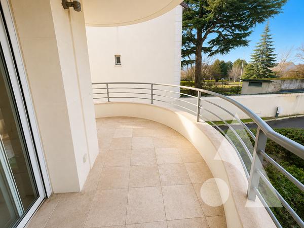 Appartement 3 pièces 79.35 m2
