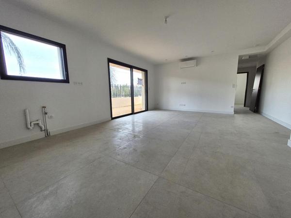 Appartement 3 pièces 65m2 en rez de jardin