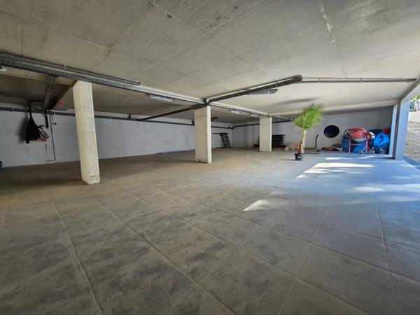 Appartement 3 pièces 65m2 en rez de jardin