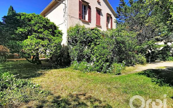 Maison à vendre    5 pièces • 156,45 m2 Toulon