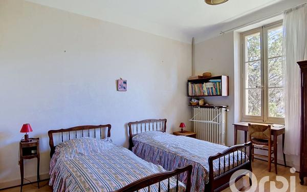 Maison à vendre    5 pièces • 156,45 m2 Toulon