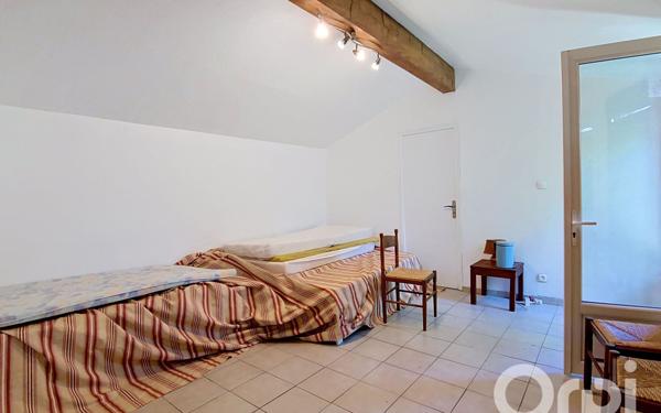 Maison à vendre    5 pièces • 156,45 m2 Toulon