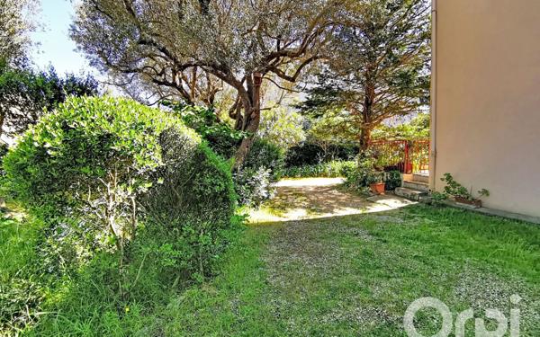 Maison à vendre    5 pièces • 156,45 m2 Toulon