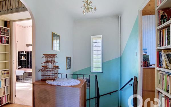 Maison à vendre    5 pièces • 156,45 m2 Toulon