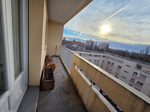 Appartement 4 pièces 79.84 m2