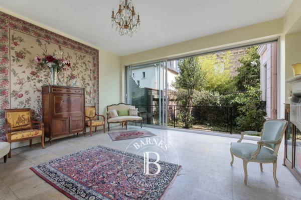 Asnières-sur-Seine, Maison 5 Chambres -  210 m² à vendre