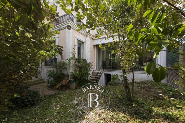 Asnières-sur-Seine, Maison 5 Chambres -  210 m² à vendre