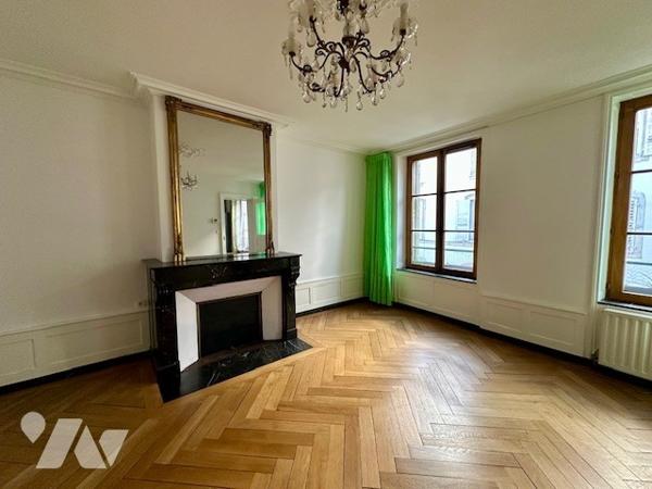 NANCY beau duplex rue Saint Julien