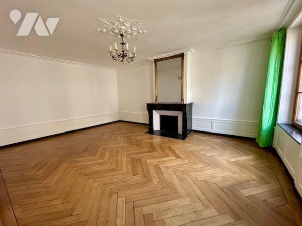 NANCY beau duplex rue Saint Julien