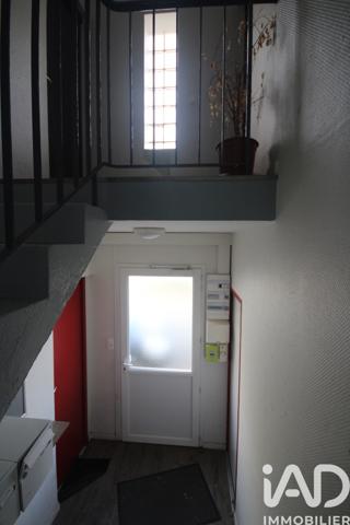 Immeuble à vendre 74 m² Saintes